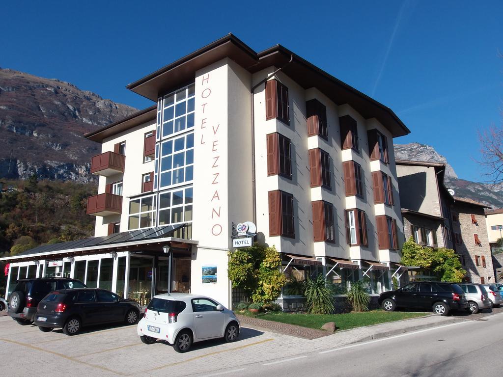 Hotel Vezzano Esterno foto