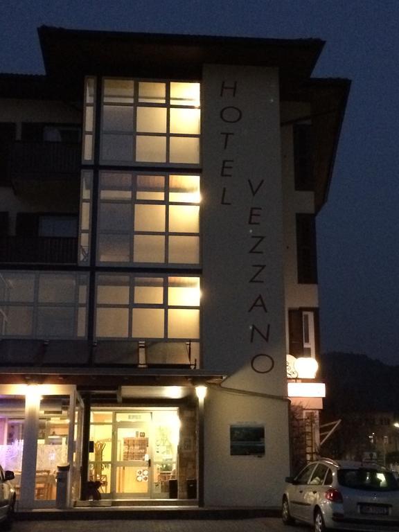 Hotel Vezzano Esterno foto